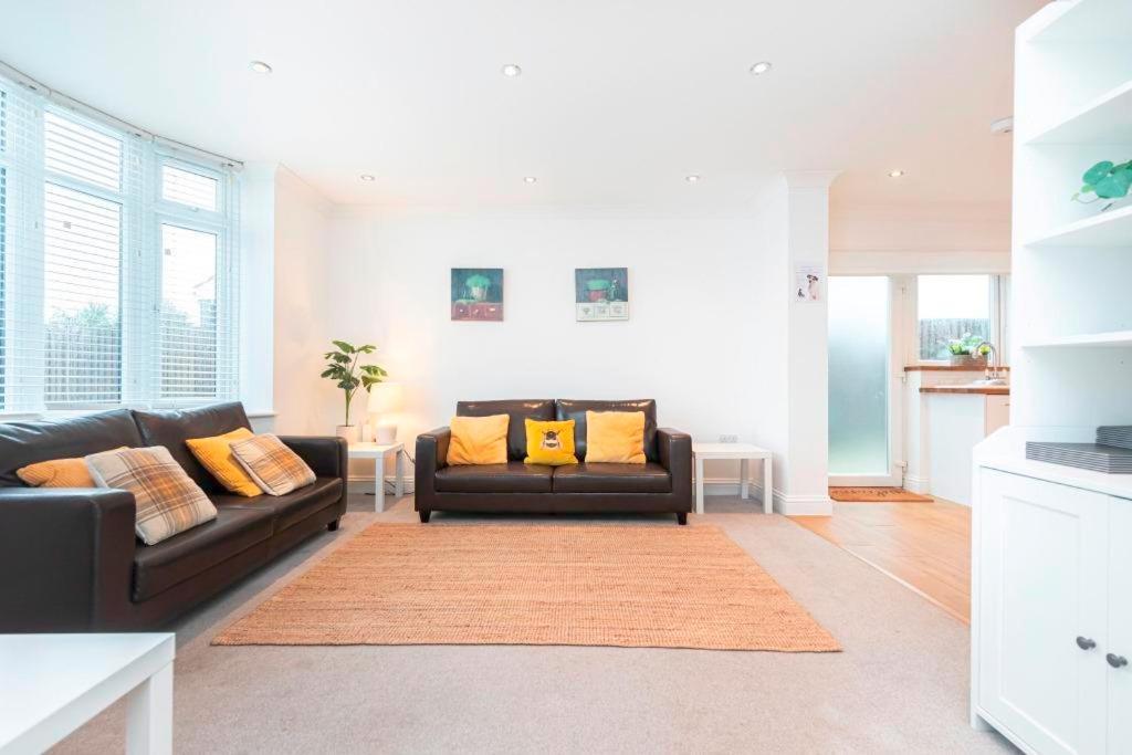 Bournecoast - Clifftop Apartment With Garden -Fm827 Bournemouth Exterior foto